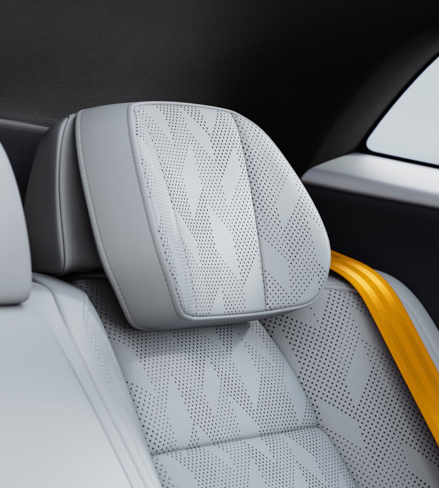 Polestar 4’s large rear comfort headrest in Bridge of Weir leather in Zinc.