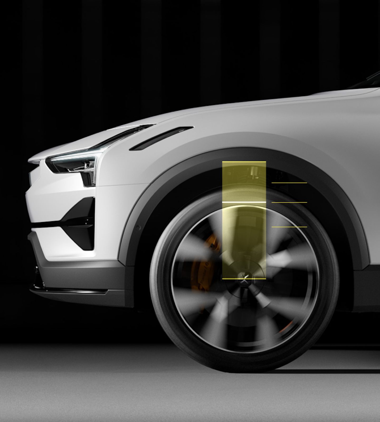 Polestar 3’s front wheels in motion showing how the active air suspension moves dynamically.